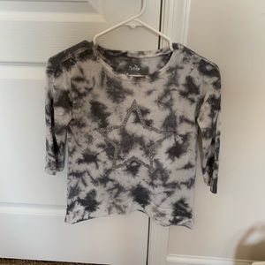 Justice shirt size 8